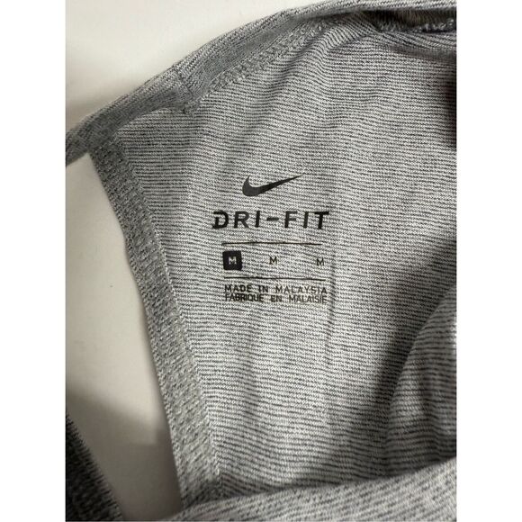 Nike Womens Sleeveless Tank Top Gray Michigan Logo M Dri Fit - Picture 5 of 6